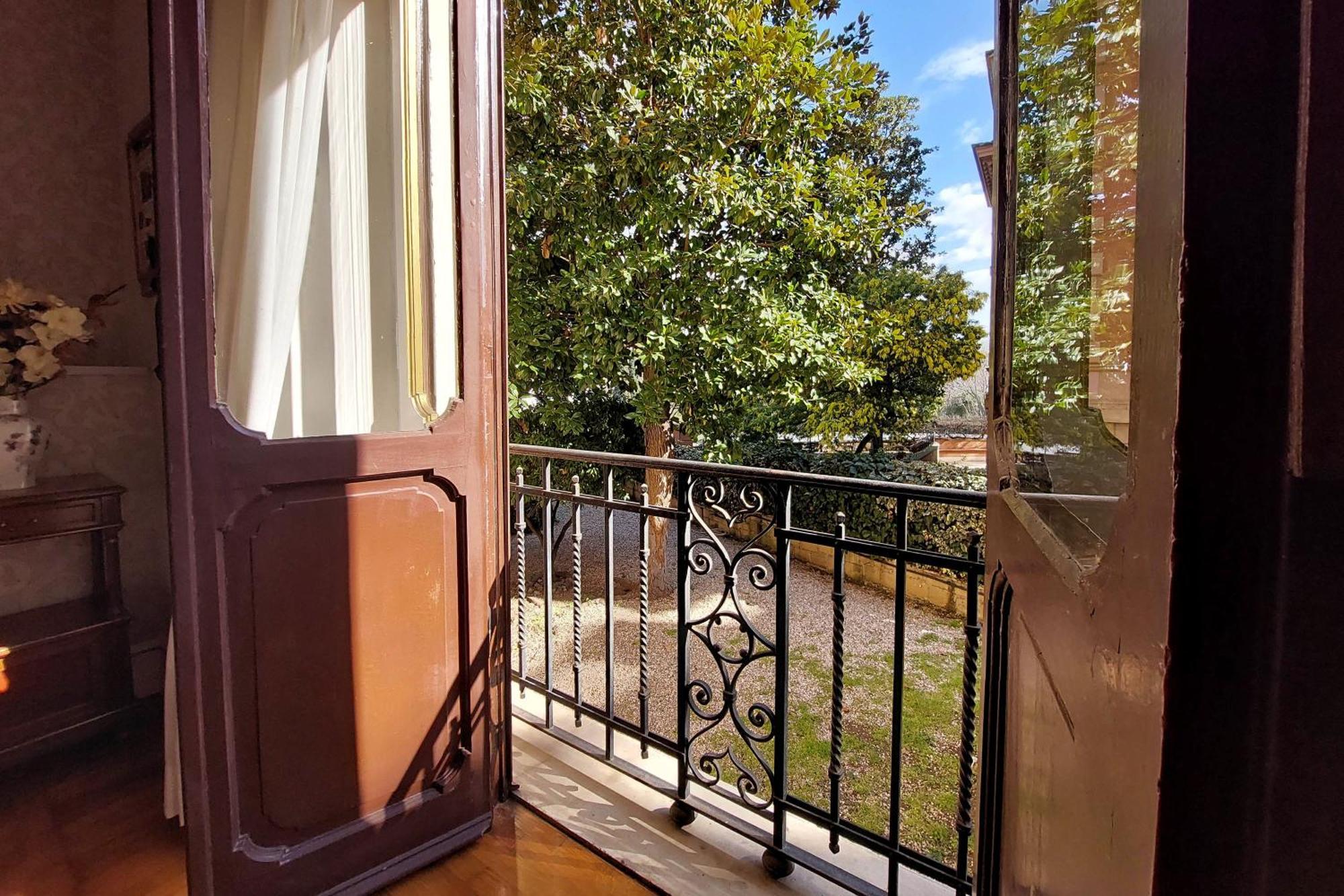 Domus Monami Luxury Suites Rzym Zewnętrze zdjęcie